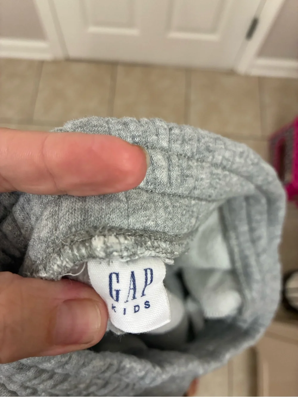 GAP Light Gray Men’s Cargo Jogger Sweatpants